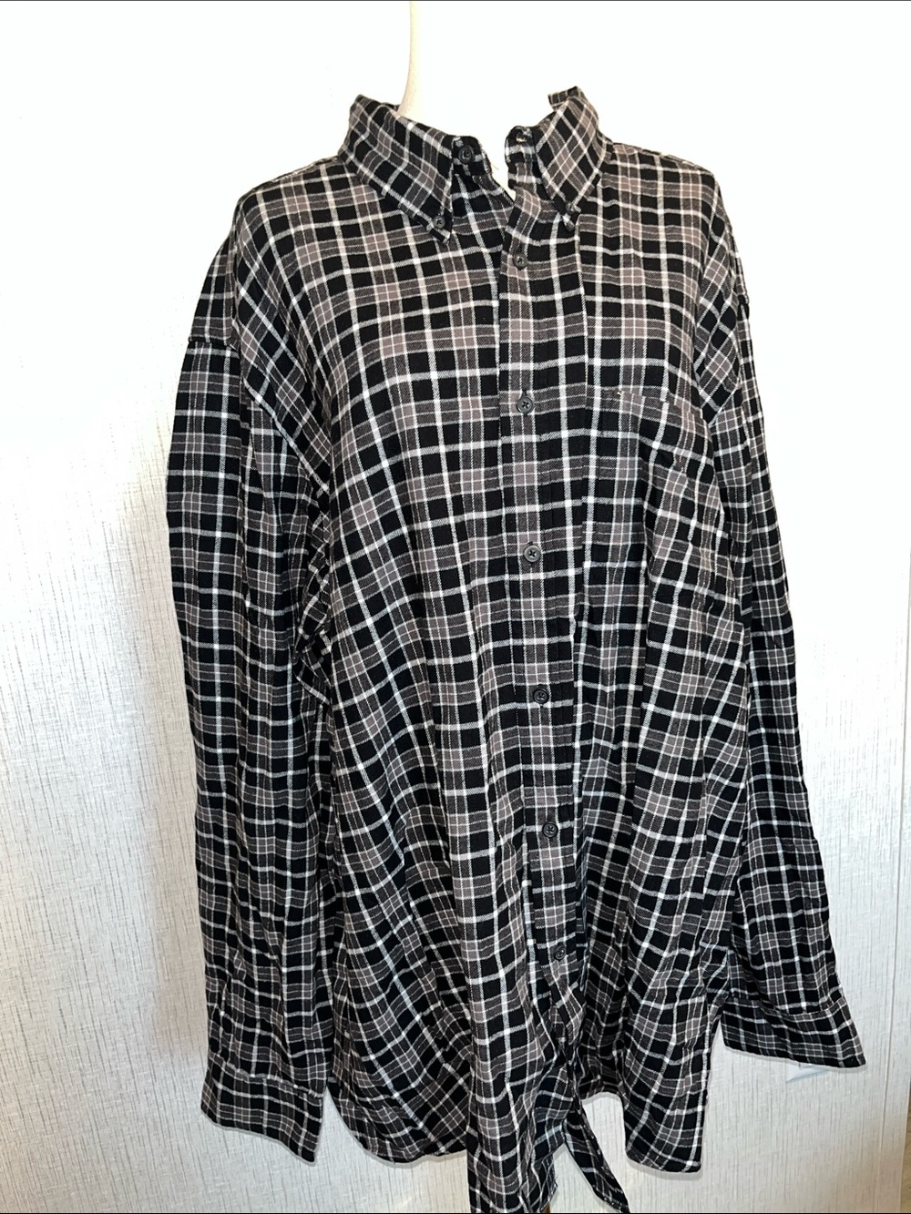 The Foundry Supply Co. Black & White Plaid Button-Down Shirt